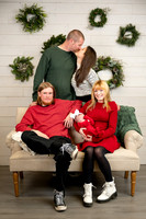 Joelle and Phil Holiday Mini Session 2025