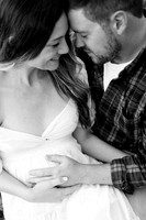 Larissa & Alex Maternity Session